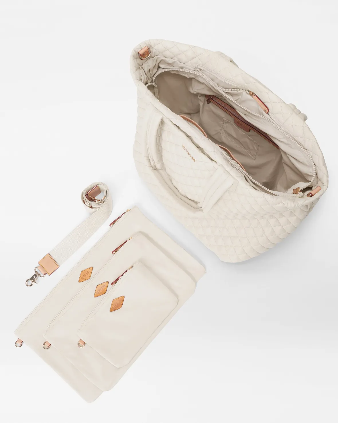 Metro|Totes<MZ Wallace The Metro Tote® Deluxe - Large Sandshell