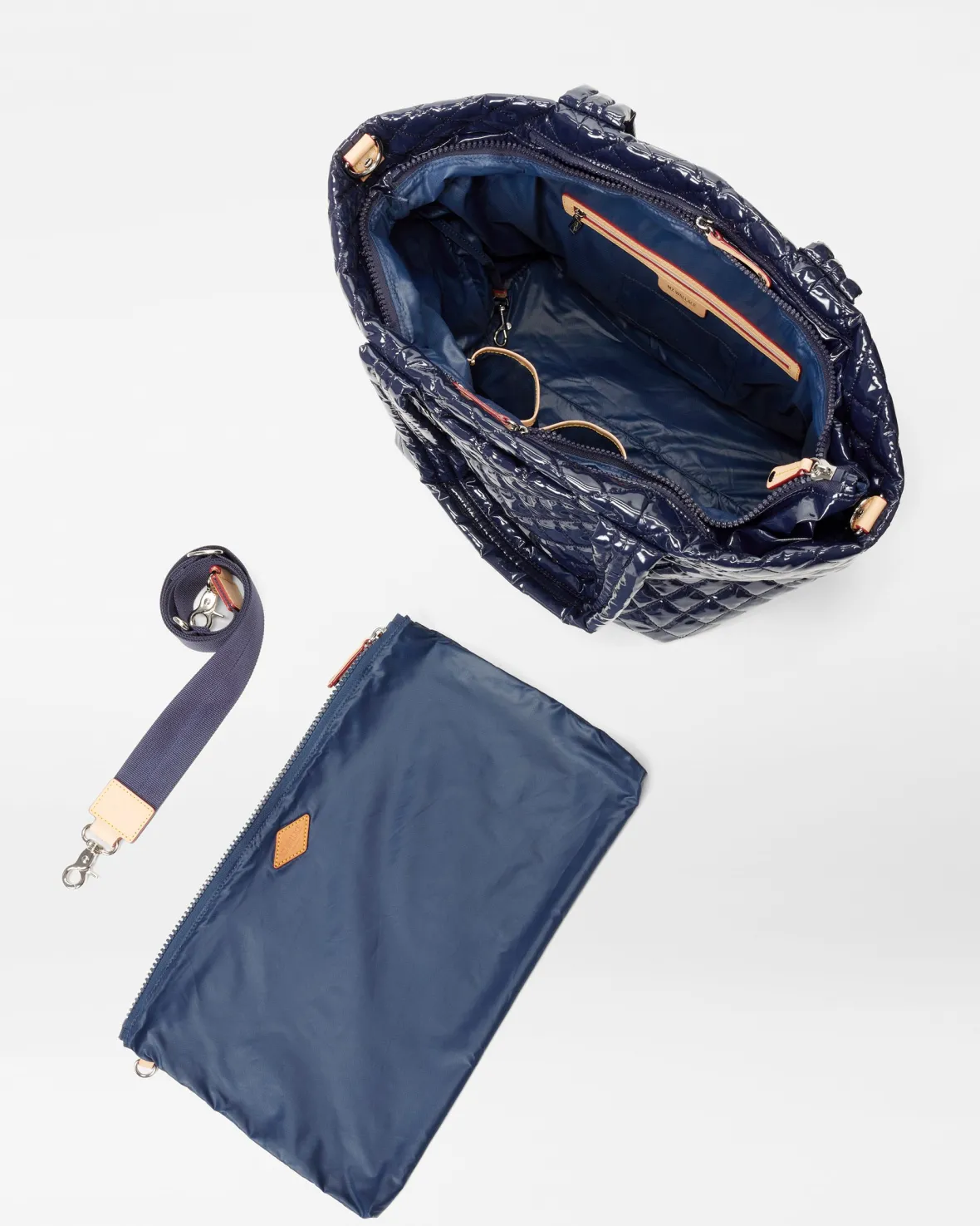 Metro|Totes<MZ Wallace The Metro Tote® Deluxe - Medium NavyLacquer