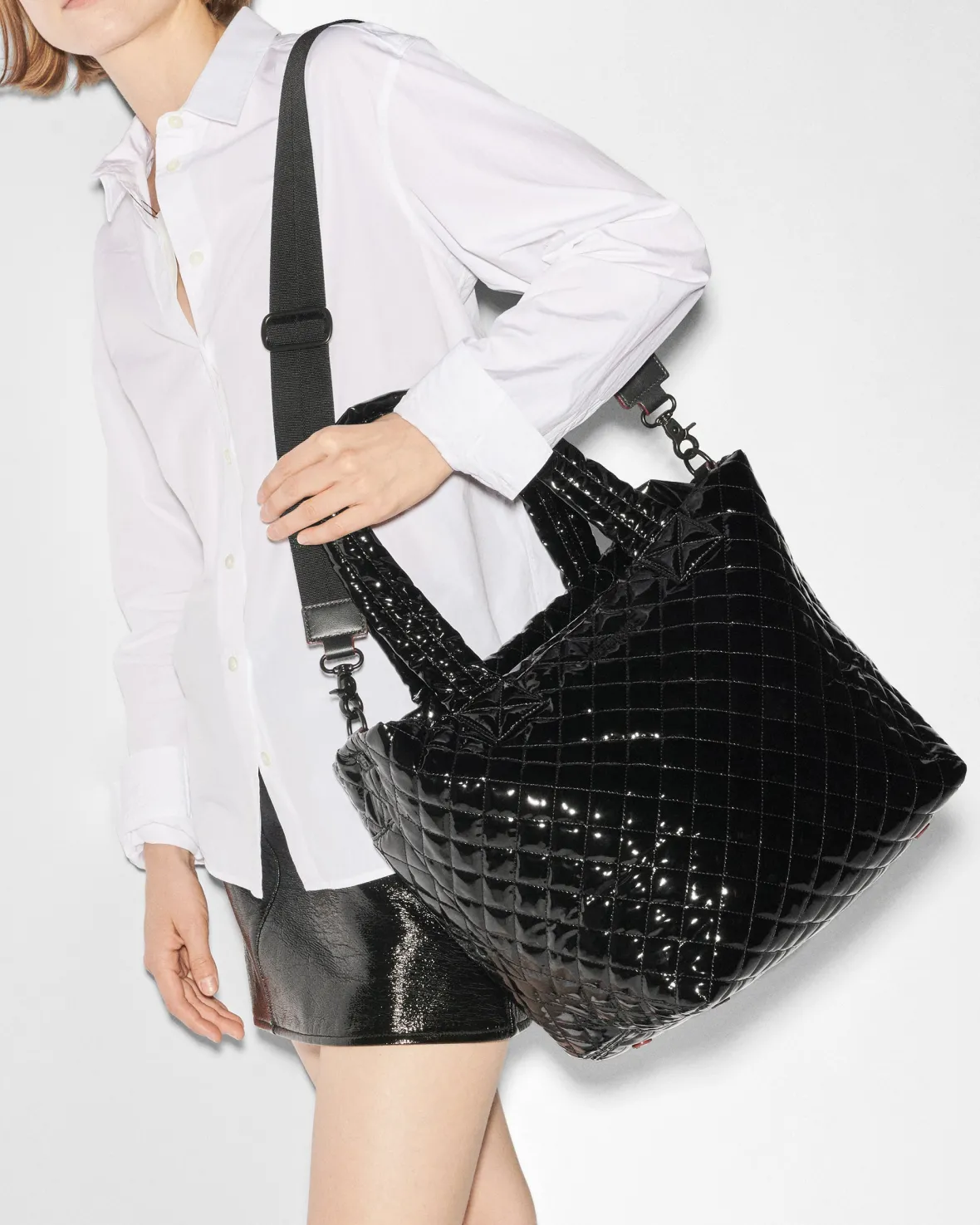 Metro|Totes<MZ Wallace The Metro Tote® Deluxe - Medium BlackLacquer