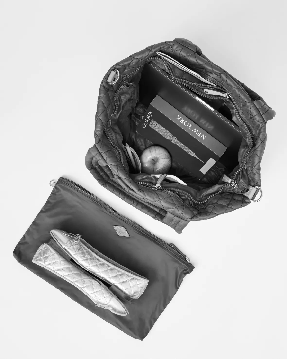 Metro|Totes<MZ Wallace The Metro Tote® Deluxe - Medium BlackLacquer