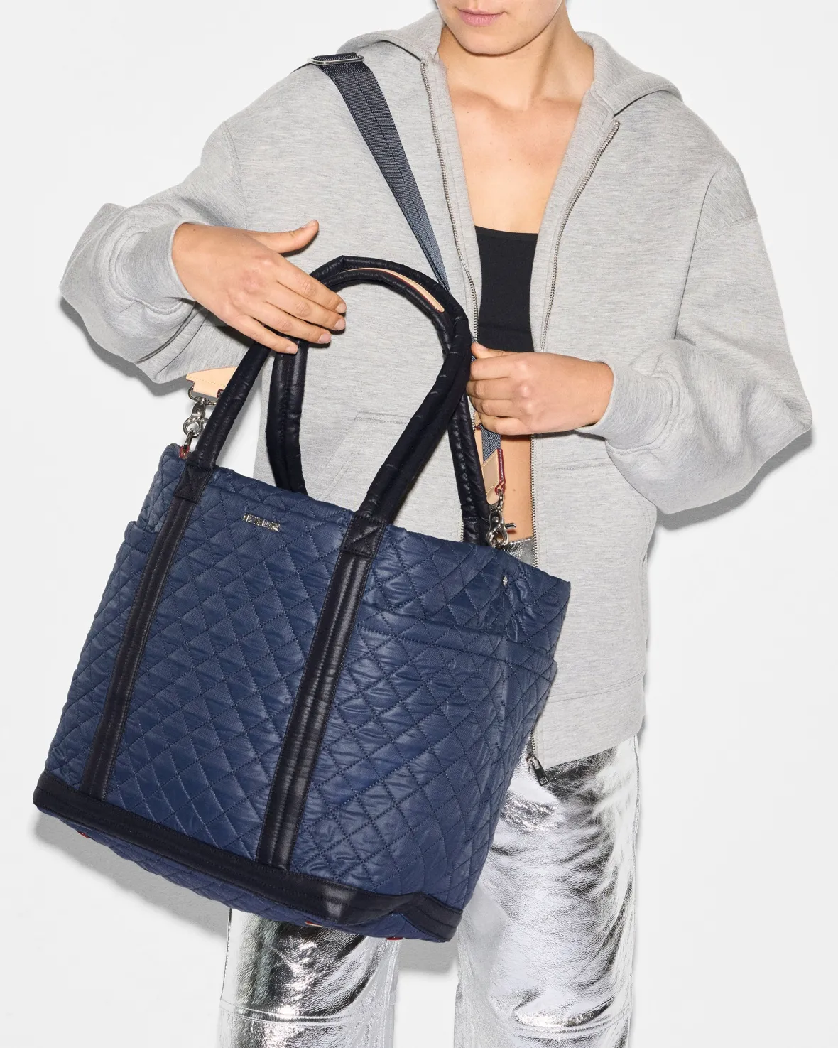 Metro|Baby<MZ Wallace Large Empire Tote Navy/BlackColorBlock
