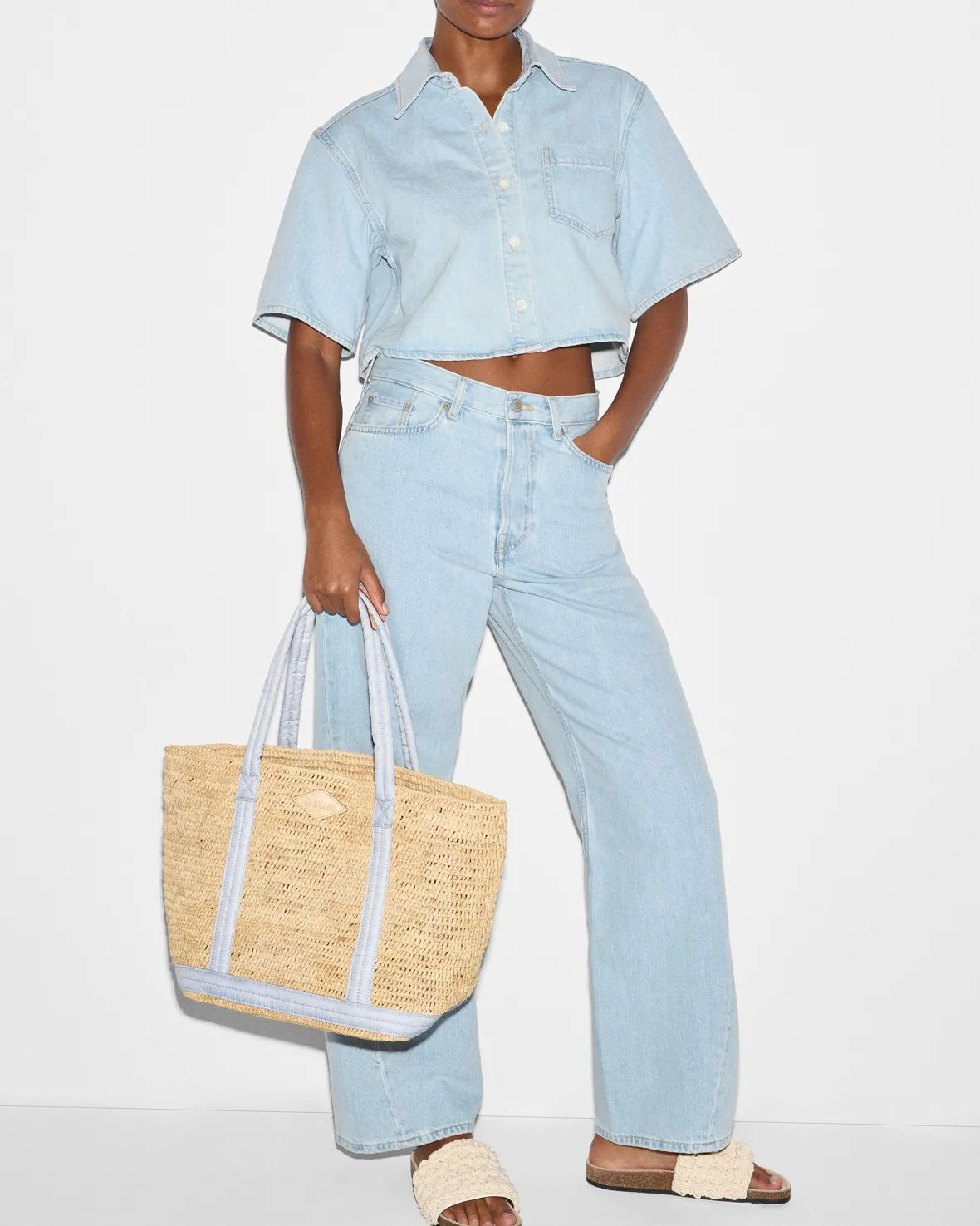Raffia|Totes<MZ Wallace Medium Raffia Tote Raffia/Chambray